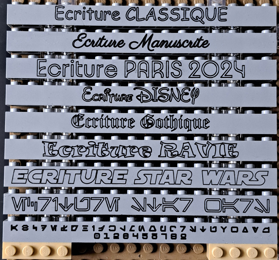 Brique 2x4 - Minifig rose et texte à personnaliser La Fra'brick